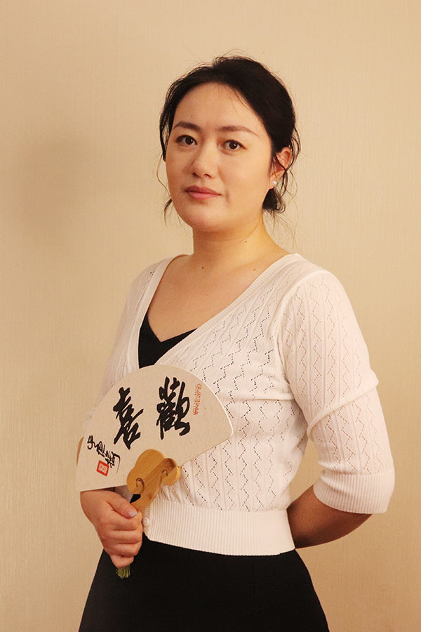 韩城石亚利 研究生学历,毕业于陕西师范大学